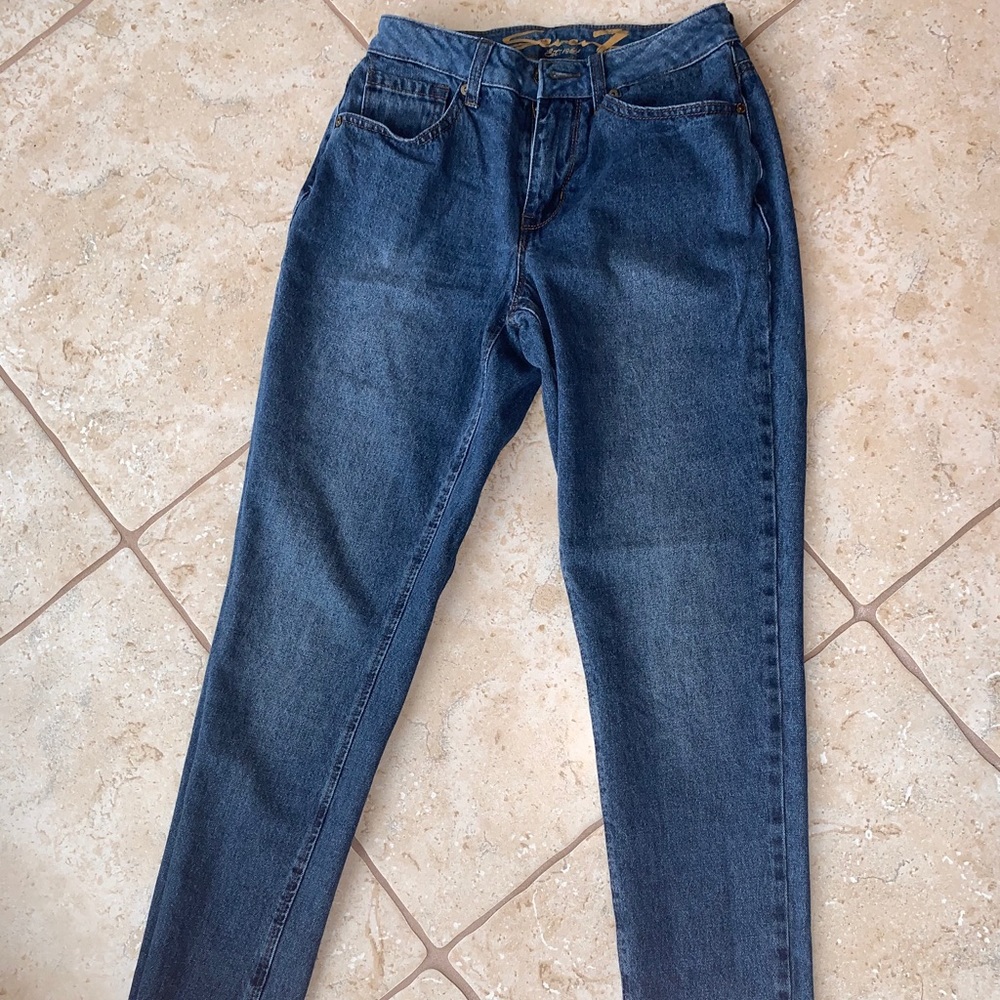 Seven7 Women’s Dark Straight Jeans